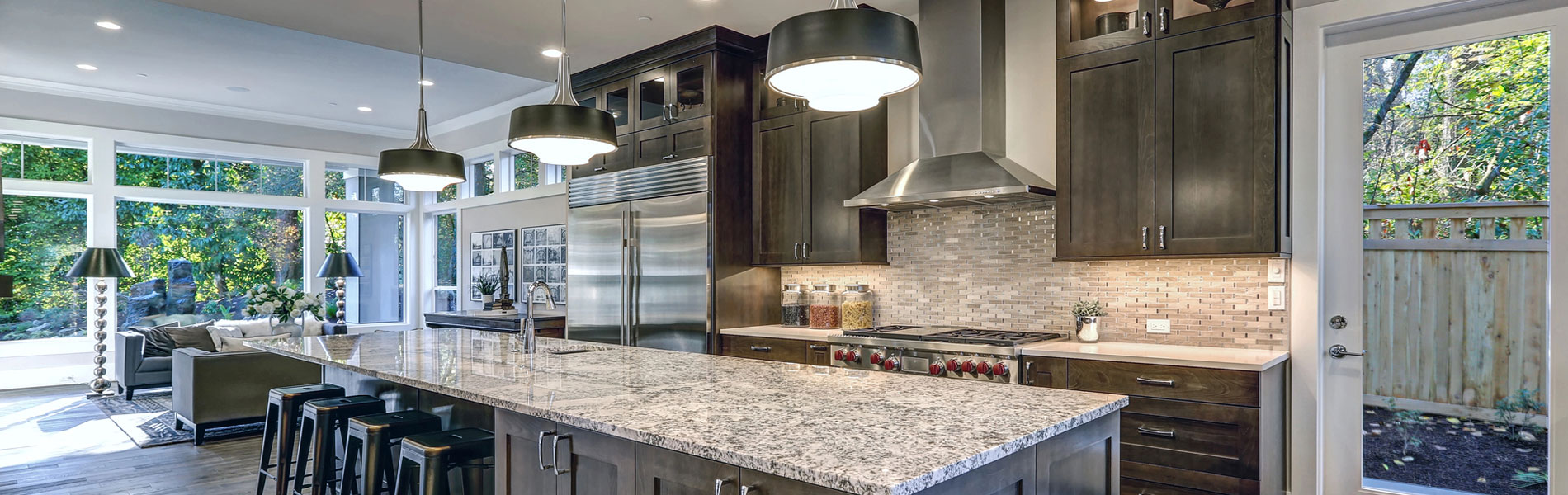 Creating The Ultimate Home Chef’s Kitchen: 12 Essential Tips